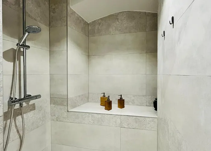 Daire Schmoutzi & Schatzi - Au Coeur De La